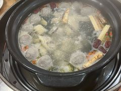 -濠轩阁特色生蚝火锅(水湾路店)