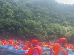 -秦岭峡谷漂流景区