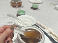 松茸菌炖鸡汤-海湾壹品·粤菜·早茶·烤鸭(拱北店)