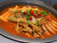 -新天明砂锅鱼头煲