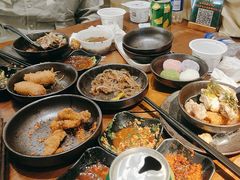 -天成·潮州牛肉脆肉鱼生蚝自助火锅