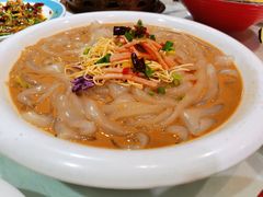 -八大碗·地道东北菜(中街店)