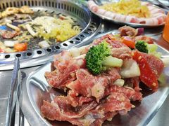 精品牛肋条-马路牙子烧烤音乐酒馆(望京店)