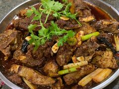 -何猫特色黄焖羊肉