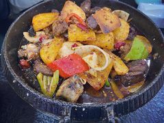 -撒拉人家.酸菜牦牛肉火锅