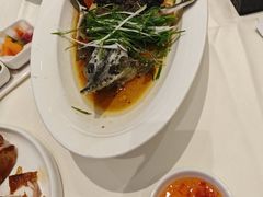 -万龙洲海鲜(大兴绿地缤纷城店)