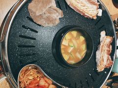 -江南猪肉商会无限续吃(弘大店)