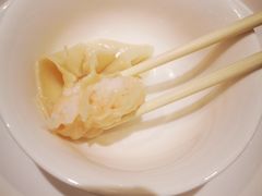 -香港百合居(LCM置汇旭辉广场店)