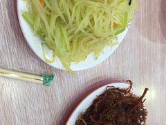 -三姐妹冷面馆(保卫路店)