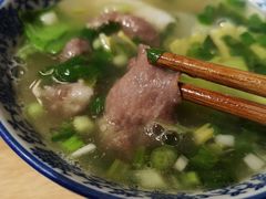 -杨三孃跷脚牛肉(中粮鸿云悦街店)