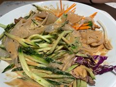 手工大拉皮-关东小磨东北菜(漕河泾印象城店)