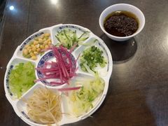 -老北京炸酱面大王.铜锅涮肉(朝阳门店)