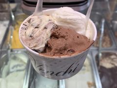 -VENCHI 闻绮(上海佛罗伦萨小镇店)