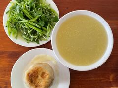 -宝瑞门钉肉饼店