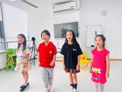 -蓝话筒·少儿成人演讲口才·主持朗诵·戏剧表演(大华第一坊店)