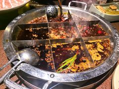 -巴倒烫陆派火锅山庄(南山总店)