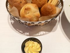 -马克西姆俄罗斯餐厅(通亚街店)