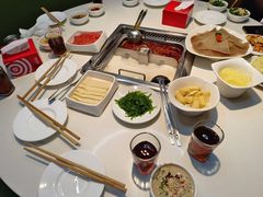 -海底捞火锅(威高广场店)