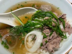 -美奈小馆·越南料理(中航城君尚购物中心店)