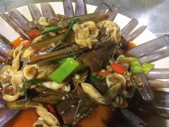 -四川小胡子海鲜(丁村万人海鲜广场店)