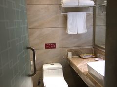 -如家旗下-成都蜀汉东路一品天下地铁站睿柏·云酒店