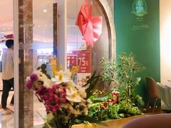 -丽莎沙拉轻食餐厅(国贸店)