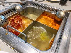 -海底捞火锅(公益西桥店)