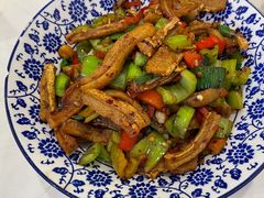 豆豉辣椒炒油渣-新新湘菜馆(新中街二条店)