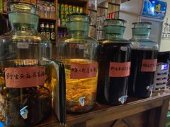 -果松木炭酸菜铜火锅·外婆参鸡汤