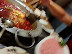 -杨肥肠火锅大排档(火车站花园店)