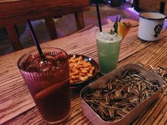 -江湖酒吧(老外滩店)