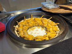 -头上红煨盐鸡乡村食府