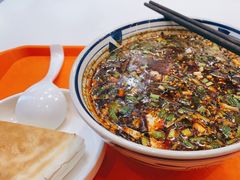粉汤羊血-秦陕印象超级肉夹馍(万达广场西安民乐园店)