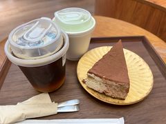 -有猫主题·治愈系猫咖(曾厝垵店)