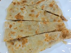 -溢心园香河肉饼总店