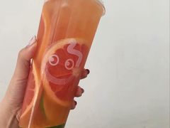 戳戳鲜柚绿茶-CoCo都可(合生汇店)