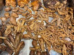 卤鸡爪-现卤现捞(南桥寺明瑜恒康138号店)