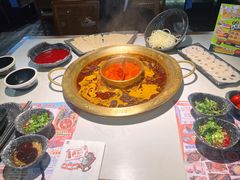-哥老官重庆美蛙鱼头(宝山龙湖店)