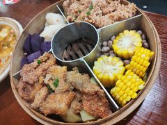-黄桷树曹家私房菜(江与城店)