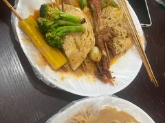 -郭记小街麻辣烫(南小街总店)