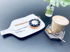 -UNI UNI(环亚凯瑟琳店)