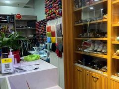 -莱靓奢侈品洗护改衣店(新世界百货崇文店)