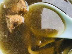 紫砂土鸡汤-有红鸡毛店·川菜(建设路店)