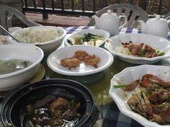 -钱大妈海鲜饭店(保利林语店)