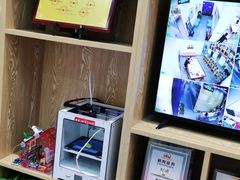 -艾克瑞特机器人教育(金狮校区)