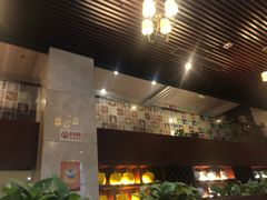 -戈尔登酒店·满堂彩咖啡厅