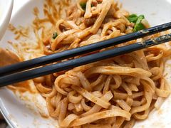 -华威达牛庄(黄埔大道西店)