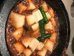 石锅沃豆腐-桂满陇·蟹黄小笼汤包(中山公园店)