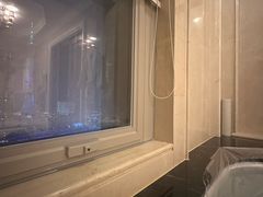 -广州富力丽思卡尔顿酒店