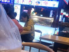 -八一好吃街·高品美食广场